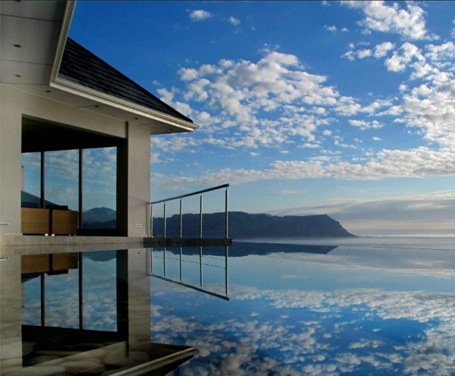 Aqua Terra Boutique Guesthouse Simonʼs Town Buitenkant foto