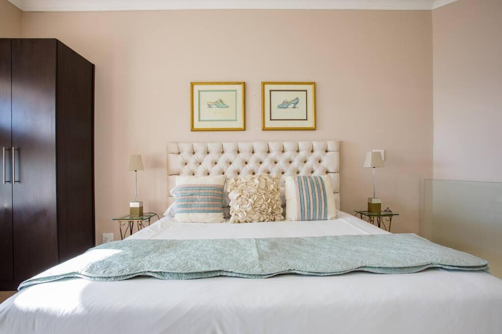 Aqua Terra Boutique Guesthouse Simonʼs Town Buitenkant foto