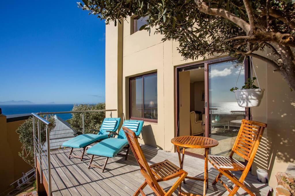 Aqua Terra Boutique Guesthouse Simonʼs Town Buitenkant foto